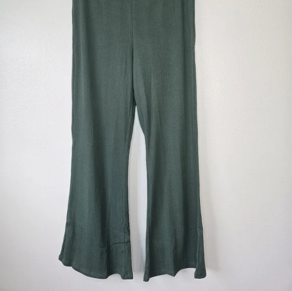 NWT Aerie Ribbed Ankle Flare Pants Green Size Large - Picture 5 of 6